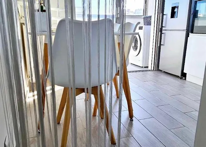Floor With Sea View, Clim And Veranda Apartmán *