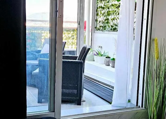 Floor With Sea View, Clim And Veranda Apartmán