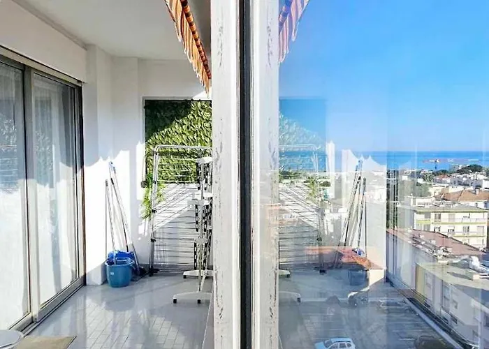 Floor With Sea View, Clim And Veranda