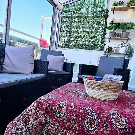 Floor With Sea View, Clim And Veranda ニース