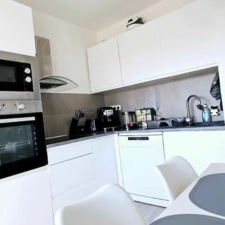 アパート Floor With Sea View, Clim And Veranda *