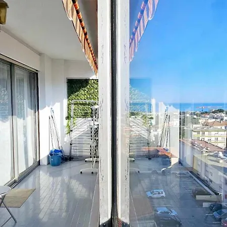 Floor With Sea View, Clim And Veranda