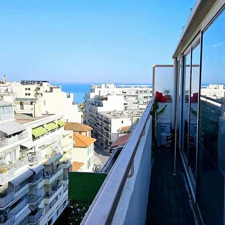 Floor With Sea View, Clim And Veranda *